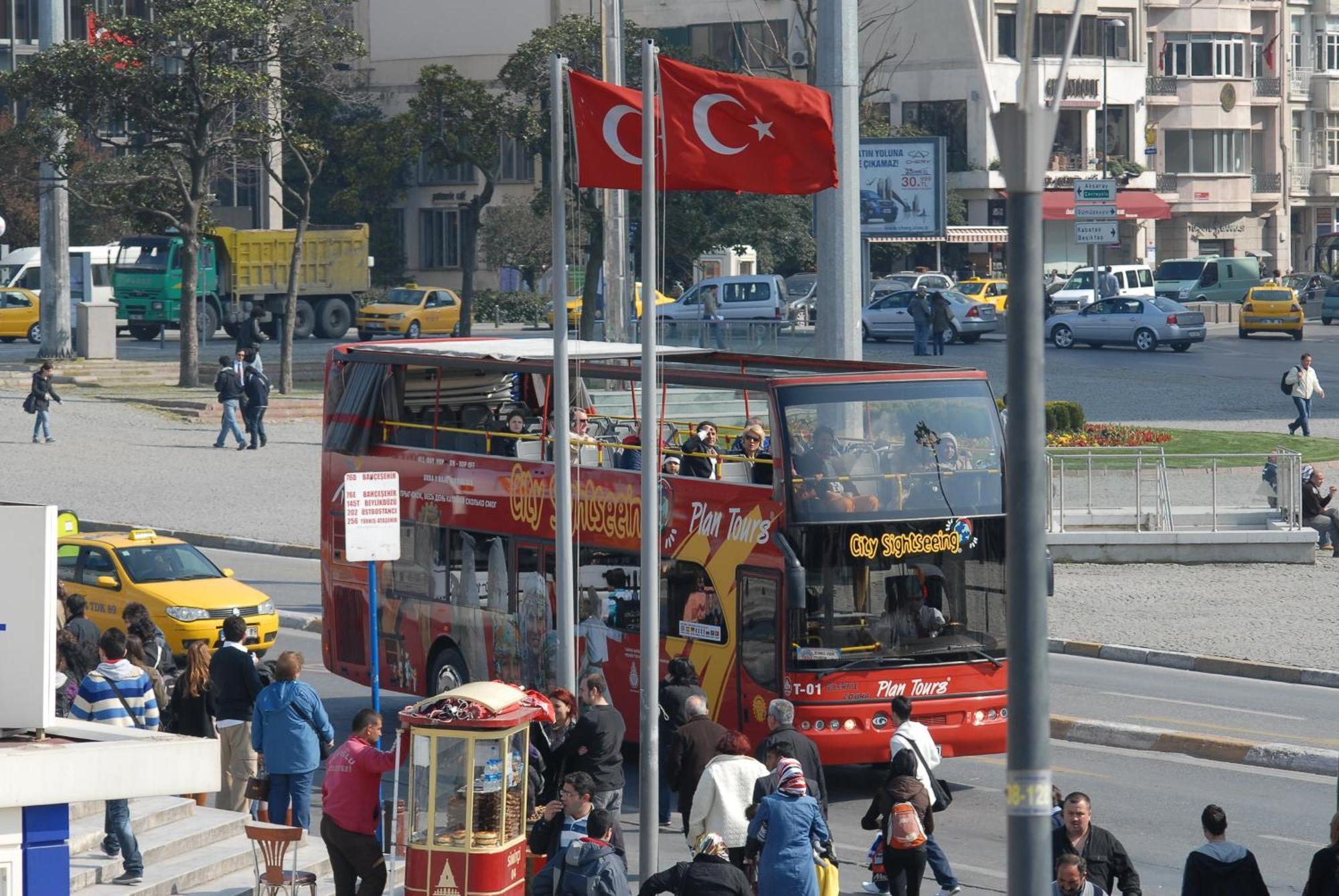 Cheya Taksim Bnb Gumussuyu Istanbul City Center Comfort Residence Zewnętrze zdjęcie